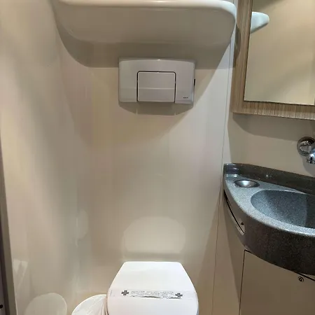 Hotel Premiere Classe Geneve - Genis Pouilly 2*