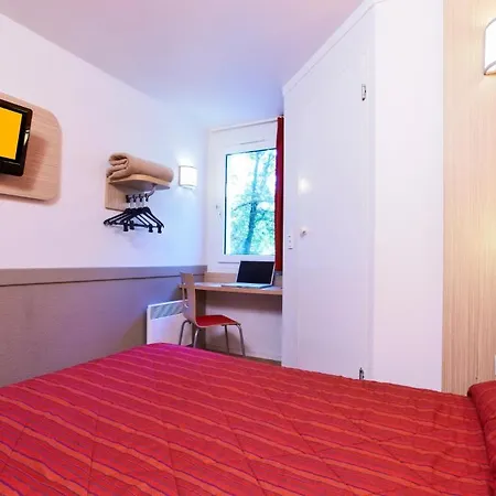 Otel Premiere Classe Geneve - Genis Pouilly