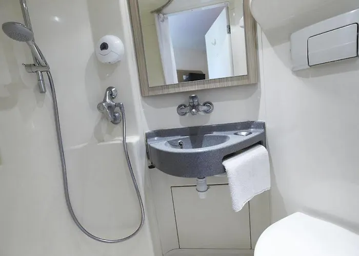 酒店 普瑞米尔杰内夫圣杰尼普利经典酒店